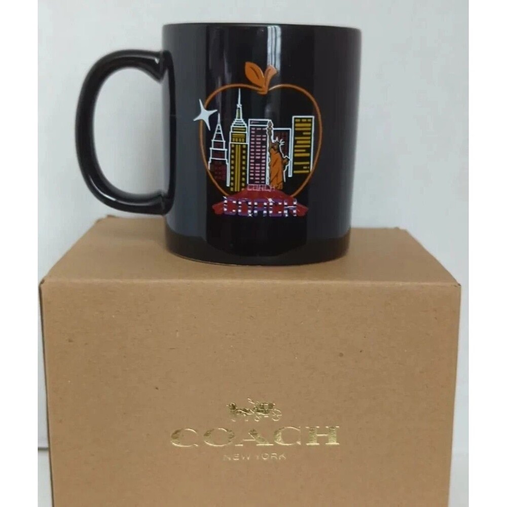 Coach  Skyline Apple Mug Black multi in Gift box